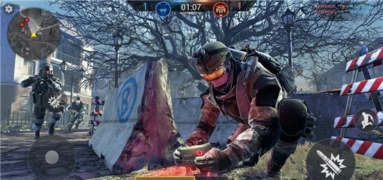 Online Strike