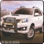 凯美瑞混合动力车驾驶