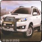 凯美瑞混合动力车驾驶