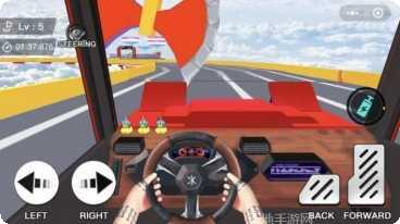 3D疯狂合并球玩法