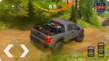 皮卡车越野驾驶冒险
